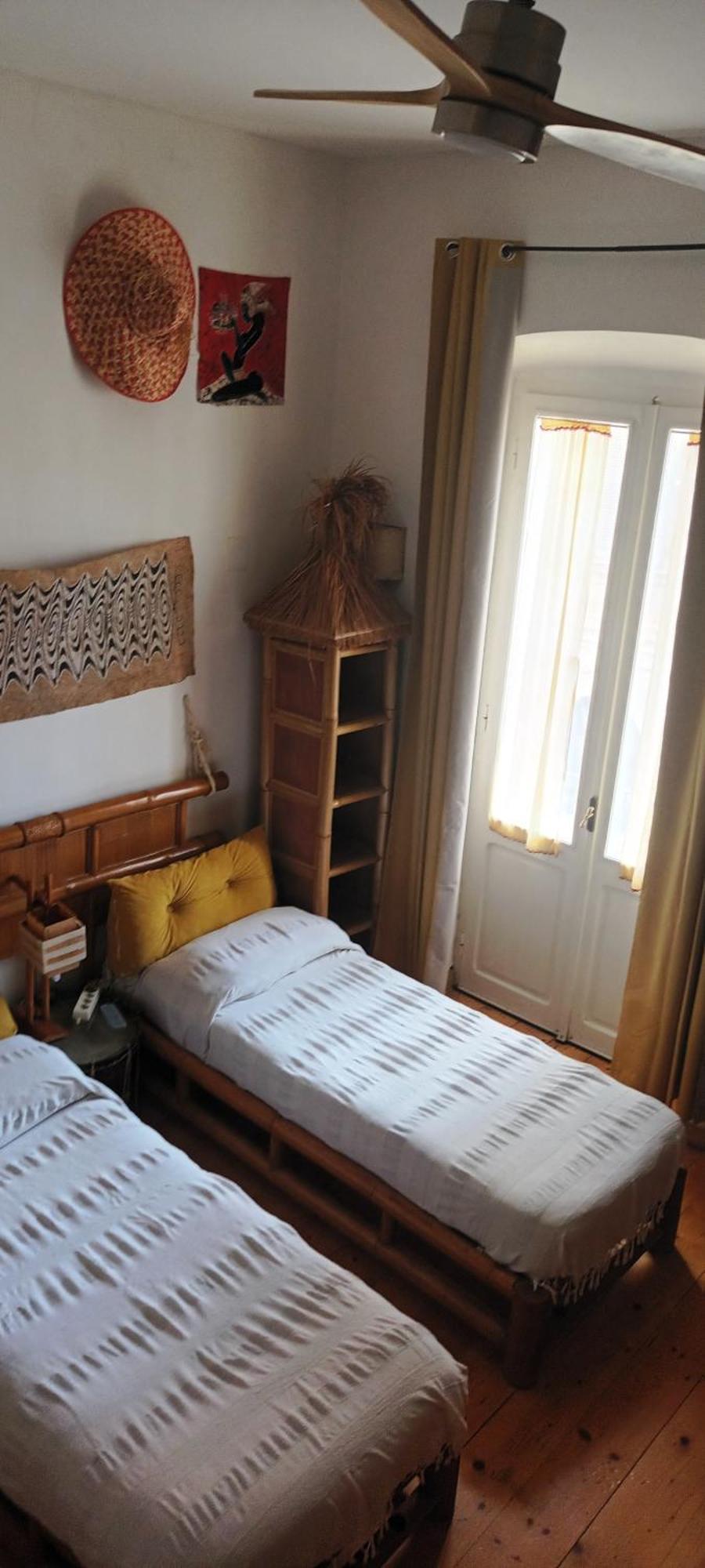ساساري B&B Le Finestre Su Via Cavour الغرفة الصورة