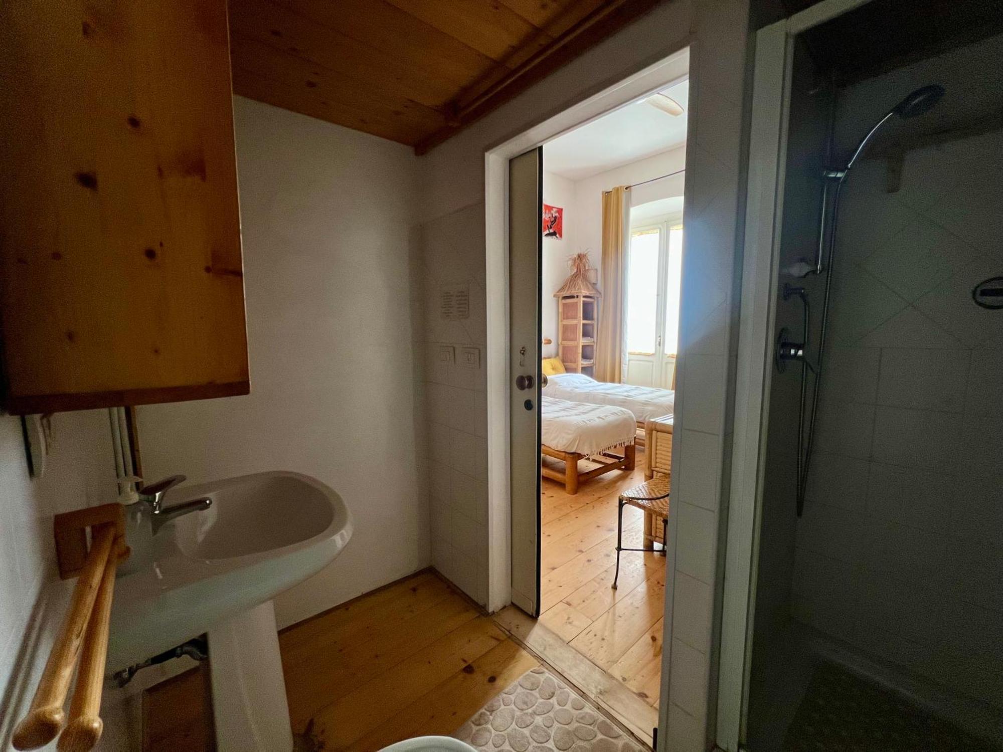 ساساري B&B Le Finestre Su Via Cavour الغرفة الصورة