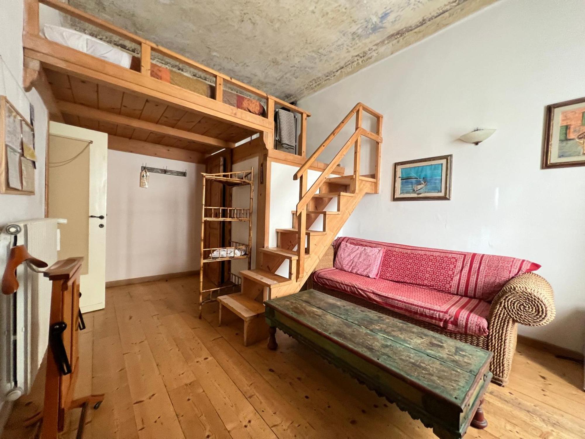 ساساري B&B Le Finestre Su Via Cavour الغرفة الصورة
